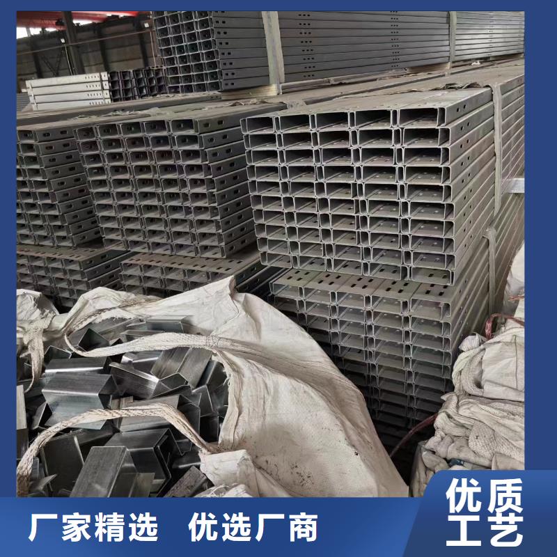 光伏支架鋅鋁鎂光伏支架質(zhì)檢嚴(yán)格放心品質(zhì)