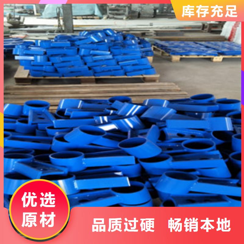 橋梁護欄立柱不銹鋼復(fù)合管橋梁護欄廠家一對一為您服務(wù)