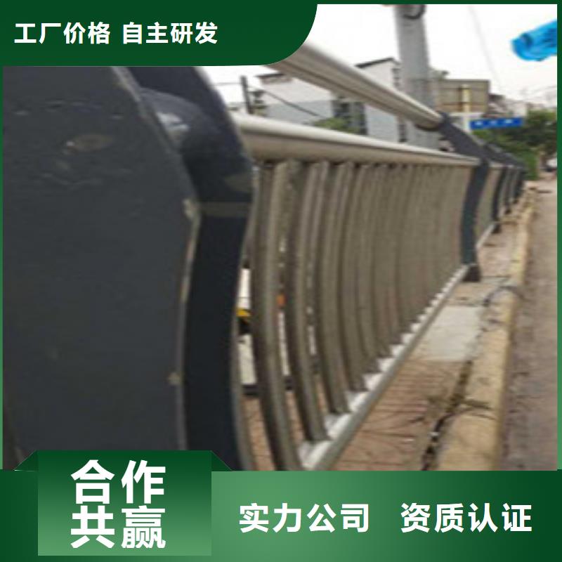 橋梁景區燈光護欄,橋梁防撞護欄滿足多種行業需求