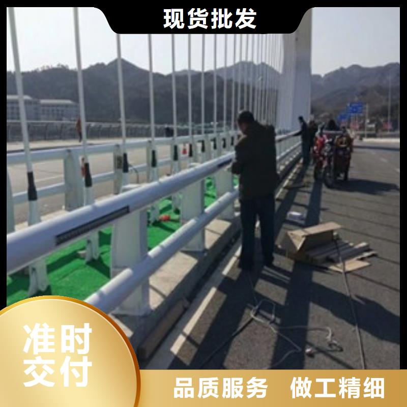 橋梁道路隔離護(hù)欄,河道護(hù)欄質(zhì)量牢靠